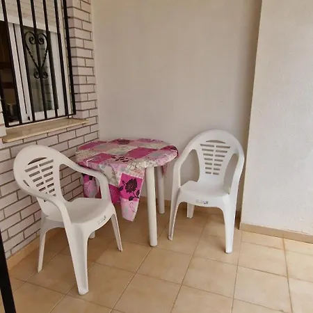 Apartment Trebol Familiar Y Comodo